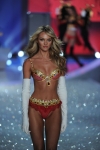 001-Victorias-Secreet-Fashion-show-2013