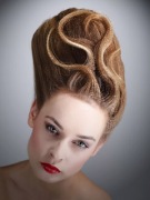 006-Jana-Karlikova-kadernik-roku-2013-objev-roku-Salon-EF-Eva-Formankova