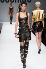 026-Moschino-ready-to-wear-rtw-fall-2014-Milan