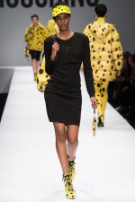 034-Moschino-ready-to-wear-rtw-fall-2014-Milan