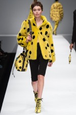 035-Moschino-ready-to-wear-rtw-fall-2014-Milan