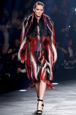 034-Roberto-Cavalli-ready-to-wear-rtw-fall-2014-Milan