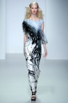 009-Maria-Grachvogel-disco-kudrliny-top-10-jarnich-ucesu-vlasy-strihy