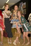 012-Dolce -x-Gabbana-ozdoby-do-vlasu-top-10-jarnich-ucesu-vlasy-strihy