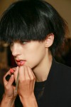 001-Fendi-rozcepyreny-bob-10-jarnich-ucesu-vlasy-strihy