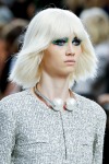 017-Chanel-rozcepyreny-bob-10-jarnich-ucesu-vlasy-strihy
