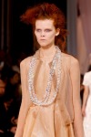 021-Rochas-stocene-drdoly-top-10-jarnich-ucesu-vlasy-strihy