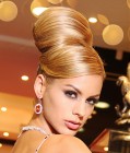 026-top-100-duben-april-ucesy-vlasy-strihy