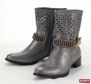 010-biker-boots-Danea-jaro-2014