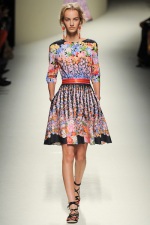 040-kvetinova-moda-flower-fashion-alberta-ferretti-rtw-milan-spring-2014