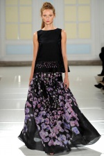 061-kvetinova-moda-flower-fashion-temperley-london-rtw-london-spring-2014
