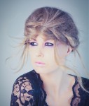 058-drdol-updo--vlasy-ucesy-strihy