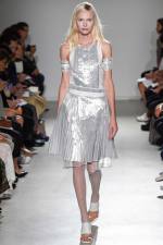 006-veronique-branquinho--ready-to-wear-rtw--jaro-leto-spring-2015--paris
