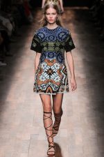 012-valentino--ready-to-wear-rtw--jaro-leto-spring-2015--paris