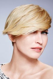 001-layered-chic-ucesy-pro-starsi-zeny-age-of-beauty-schwarzkopf