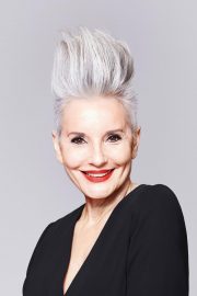 001-silver-glory-ucesy-pro-starsi-zeny-age-of-beauty-schwarzkopf