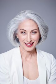 003-silver-glory-ucesy-pro-starsi-zeny-age-of-beauty-schwarzkopf
