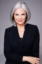 007-silver-glory-ucesy-pro-starsi-zeny-age-of-beauty-schwarzkopf