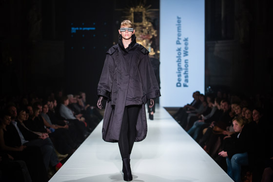 Hana Zárubová předvedla novou kolekci Work in progress II na podzimním Designblok Premier Fashion Weeku.