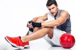 Myslíte si, že tepláky jsou jen dlouhé a pouze na sport? Dvakrát špatně!