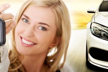 Potřebujete auto? Nekupujte si jej – půjčte si ho! Dlouhodobý pronájem aut dnes vyjde levněji, než koupě a péče o vlastní auto.