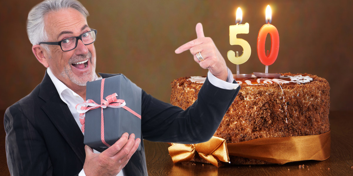 Slaví někdo z vašich blízkých, kolegů či známých padesátiny? Podívejte se, jaký dárek k 50. narozeninám udělá radost ženám a jaký mužům.
